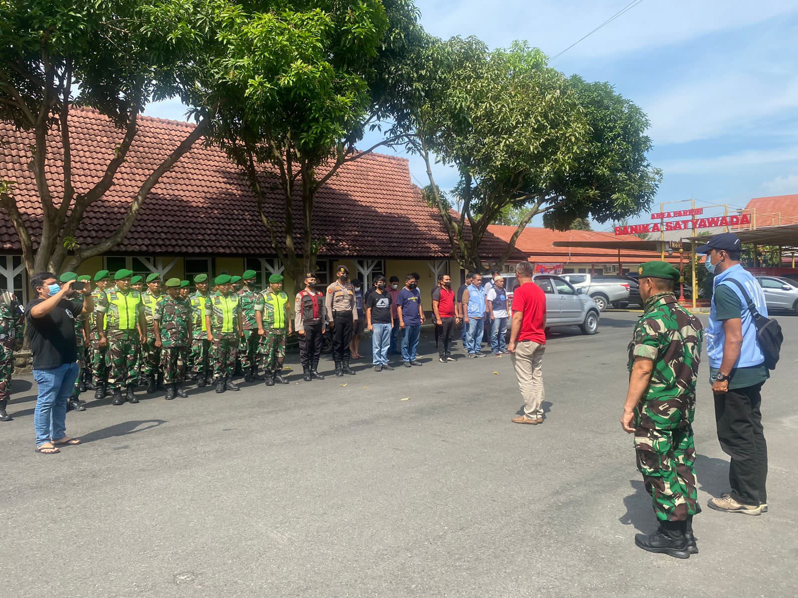 Tim Gabungan TNI-POLRI, BNNK DAN Pemko Binjai Grebek Kampung Narkoba