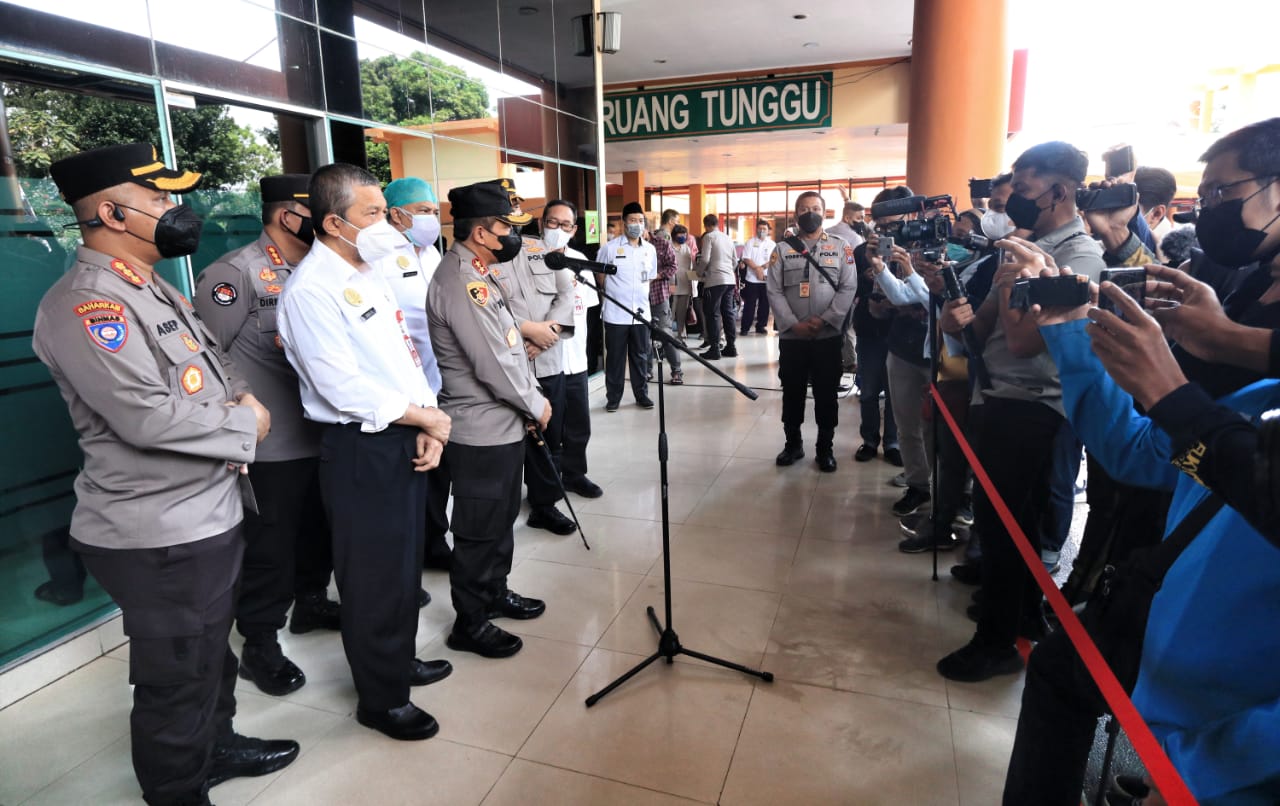 Respon Cepat Kapolda Jatim yang Baru Kunjungi Korban Tragedi Kanjuruhan di RSAA Malang