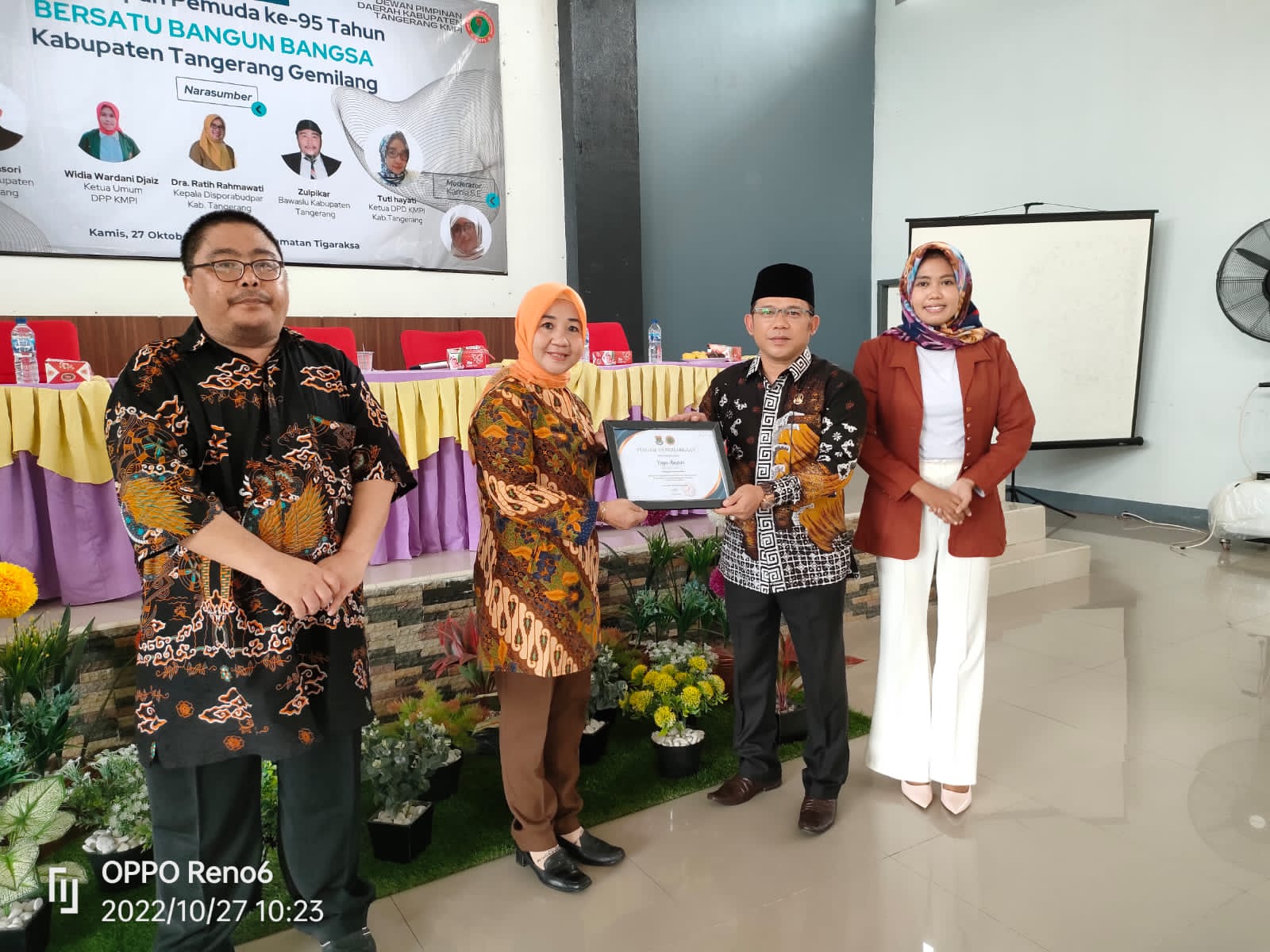 Rayakan Hari Sumpah Pemuda Ke 94 Tahun KOMITE MUDA PEREMPUAN INDONESIA Kab Tangerang Laksanakan Seminar Bersatu Bangun Bangsa Kabupaten Tangerang Gemilang