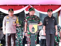 Jelang KTT G 20 di Bali, Forkopimda Jatim Ikuti Gelar Pasukan Gabungan di Pelabuhan Tanjungwangi