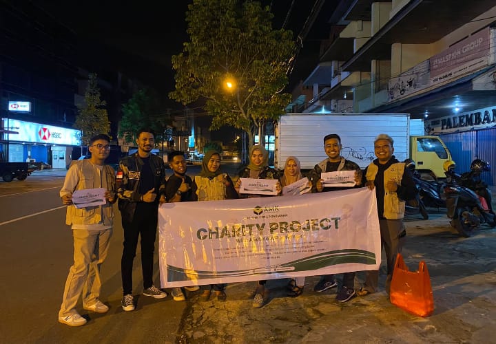 AMK Pontianak Adakan Kegiatan Amal Bertema Charity Project with AMK Kota Pontianak