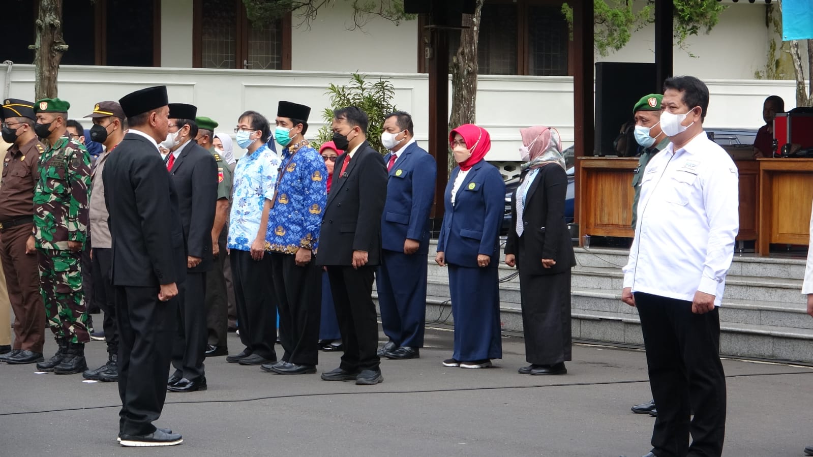 Wakil Bupati Sadewo Pimpin Upacara Peringatan HKN ke-58