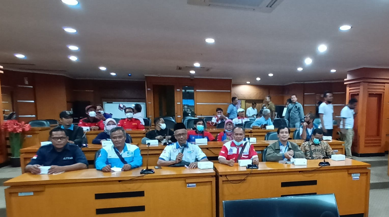 Audensi Dengan Bupati Kabupaten Tangerang Pimpinan Serikat Buruh Serikat Pekerja meminta upah tahun 2023 Harus Naik