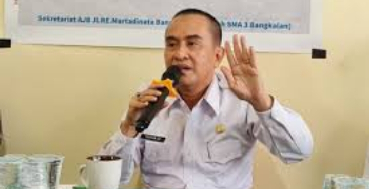 Jabatan Sekda Bangkalan Ditentukan Pemerintah Melalui Gubernur Jatim Dilantik Bupati R Abdul Latif Amin Imron Tanpa Dituntut Pada Waktunya Akan Purna Tugas