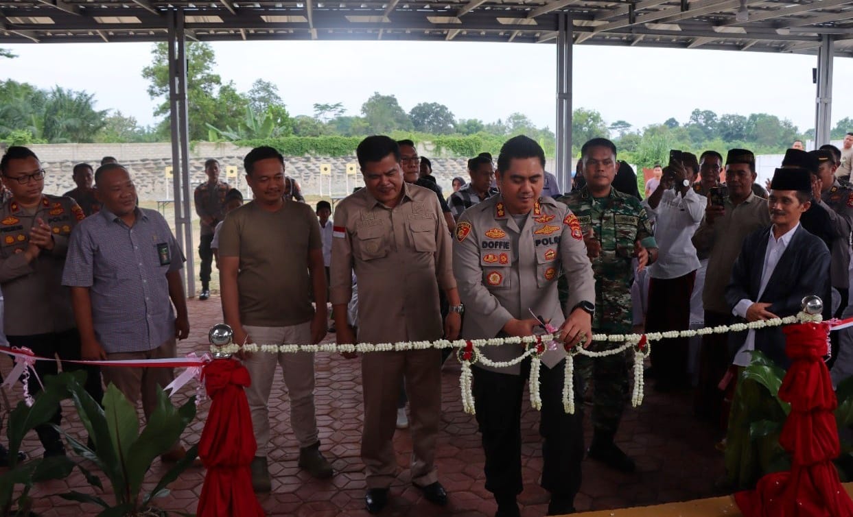 Kapolres Lampung Tengah Meresmikan Lapangan Tembak Dan Pangan di Lingkungan Asrama Polri Polres Lampung Tengah 