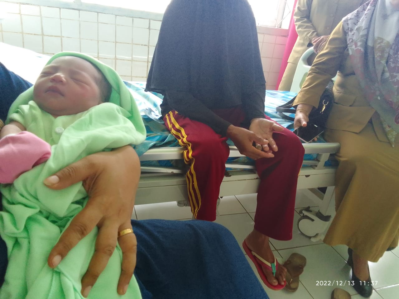 Bayi Yang Di Temukan Di Desa Wasalabose Kecamatan Kulisusu Sudah Mendapatkan Calon Orang Tua Asuh