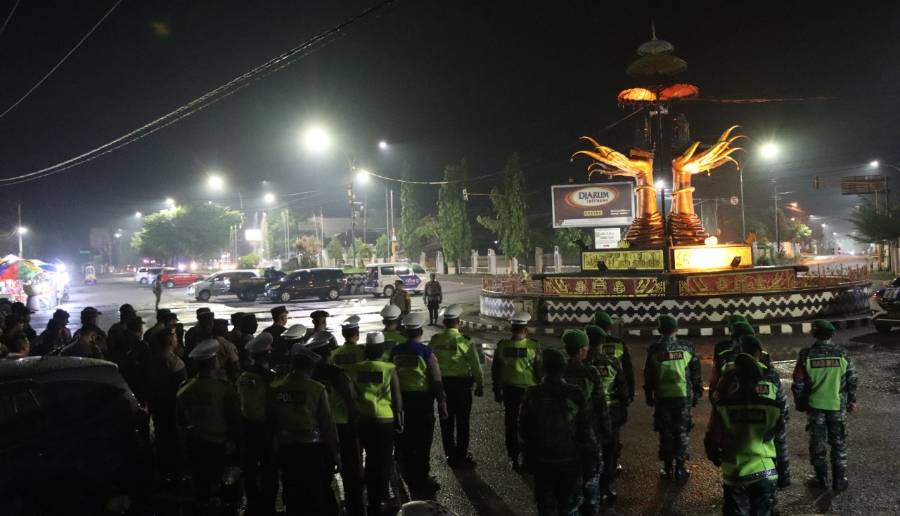 Jelang Pergantian Tahun 2023, Polres Lampung Tengah Gelar Patroli Gabungan