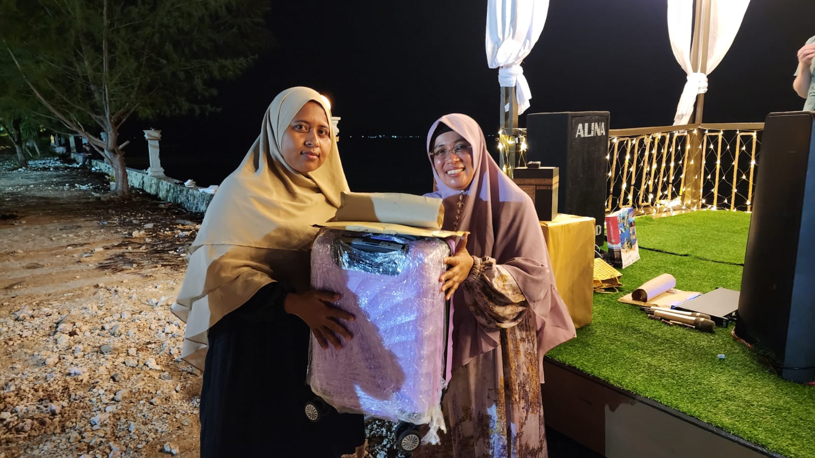 PD Wanita Islam Wakatobi Salurkan Ribuan Al-Qur'an Dan Iqro Ke TPQ Dan Majelis Ta'lim