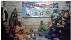 Kunjungan Ketua Umum Dapur Santri Indonesia Bambang Sudiyono Bersama Team APKWSI dan LIN ke Desa Sukakerta Kecamatan Sukawangi Kab Bekasi Untuk Uluran Tangan dan Berbagi Kasih