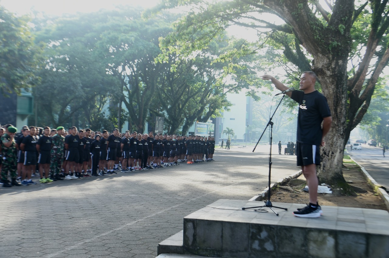 Lingkungan Bersih Rapi dan Indah Mencerminkan Akademi Militer