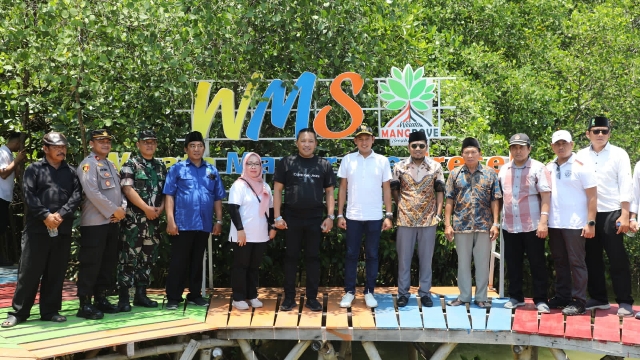 Dongkrak Wisatawan, Bupati dan Wabup Sampang Promosikan Wisata Mangrove Sreseh