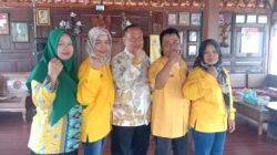 Bersama SIDI SS Msi , Pimpinan Desa partai Golkar se kecamatan Cilongok bisa bersatu di joglo langgongsari