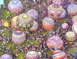 Mirip Cappadocia, Festival Balon Udara Wonosobo Diburu Wisatawan